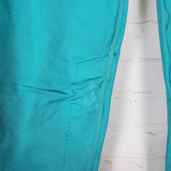 Gymshark Leggings Womens M Capri Blue Acid Wash Sweat Seamless Washed Gym - Picture 3 of 15